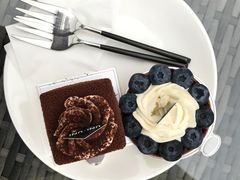 -UNI UNI(环亚凯瑟琳店)