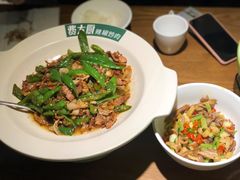 -费大厨辣椒炒肉(黄兴中心广场店)
