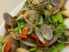 -覃记海鲜美食餐厅