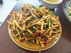 -姚记抚仙湖石锅鱼庄