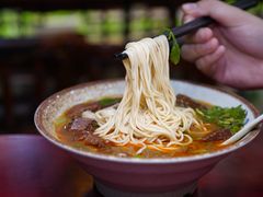 半筋半肉面-金杨拉面王小吃面馆·牛三宝面·红烧牛肉粉