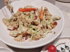 -渔语鱼酸菜鱼新川菜(来福士店)