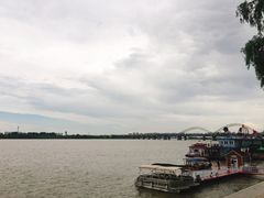 -人民防洪胜利纪念塔