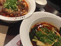 -成都你六姐·牛肉冒菜(城市集市合生汇店)