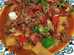 -歹歹的加个面过油肉拌面