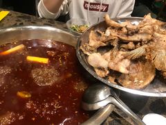 -肖肖酸萝卜鱼火锅(总店)