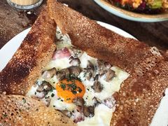 鸡蛋蘑菇熏肉荞麦可丽饼-RAC BAR(安福路店)