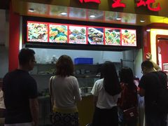 -冯姐生蚝(迎宾广场店)