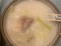 芥菜咸骨粥-沙龙酒家