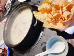 -大匠工房古船木艺术餐厅·猪肚鸡专门店(长白仙岛店)