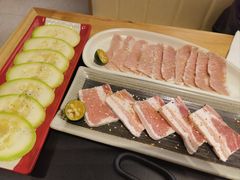 西葫芦-極屋鮨牛 · 烧肉酒场(时代C馆店)