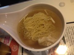 大咀港式茶餐厅(宝山万达店)-新大咀港式茶餐厅(宝山万达店)