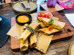 -HIGH FIVE哈福手工汉堡(桂林路店)