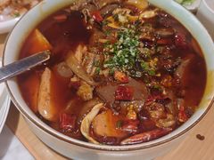 -渝信川菜 · 川味家常菜(财富购物中心店)