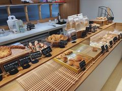 面包甜点陈列柜-慢熟面包店bud bread(孩儿巷店)