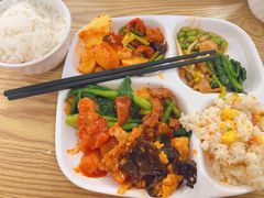 -财经大学学生公寓食堂