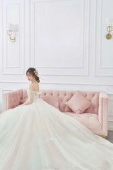 -深白婚纱艺术馆(王府壹号店)