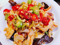 -鸣记脆皮烤鱼·海鲜烤鱼(三八广场店)