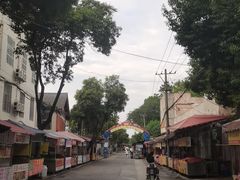 -官亭路小吃一条巷