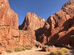 -天山神秘大峡谷