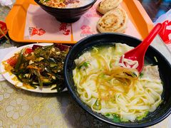 -闫家驴肉老店(华电一校店)