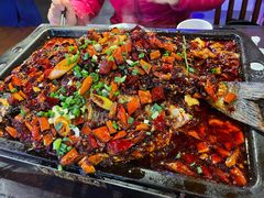 怪味烤鱼-江边城外烤全鱼(方庄店)