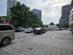 -宁波茶城-地面停车场