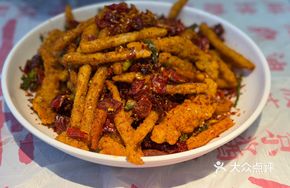 Dry-Fried Lotus Root Strips with Crispy Pork