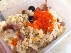 三文鱼蟹子炒饭-番茄屋葡式美食(总店)