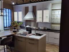 -佰丽爱家全屋定制(汶水店)