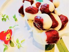 红衣少女-蝶园·装修中(BFC外滩金融中心店)