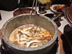 -芸山季·云南野生菌火锅(人民广场来福士店)