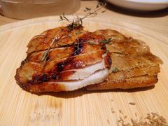 炭烧猪颈肉-小大董·烤鸭(凤凰汇店)