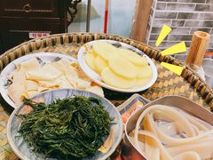 -王婆乔鲜鱼自助火锅(蜀汉路店)