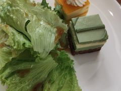 -上海西藏大厦万怡自助餐厅(徐汇店)
