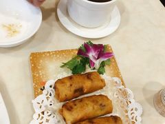 松茸炖龙骨汤-春梅里卤鹅馆·47年老字号(东厦分店)