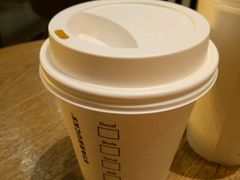 -星巴克(洛阳中州路王府井店)