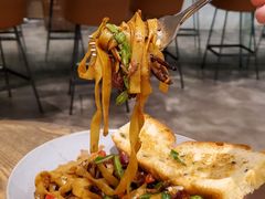 亚洲风味鸭肉蘑菇宽面-gaga(深圳南山益田假日广场店)