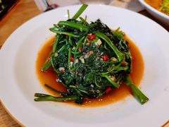 -暹罗酒肆泰餐厅酒吧