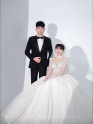 -莫兰迪婚纱摄影
