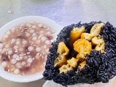 乌米老油条加肉松-芳婆糕团店(王府大街店)