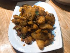 -三猫黑鱼花(南大店)