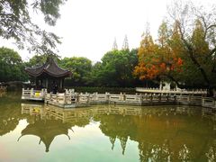 -汇龙潭