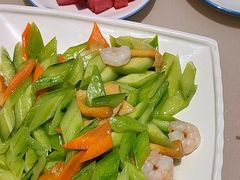 -老码头黑皮肘子锅包肉(赣水路店)