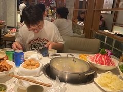 -三人行骨头王火锅(长寿店)