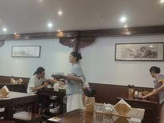 -蟹上黄·蟹黄面·江南糖水(人民广场店)