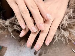 -蜜丝卡伦美甲美睫半永久