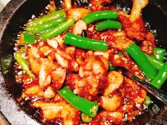 石锅杭椒牛蛙-桂满陇-十里风荷(合生汇店)