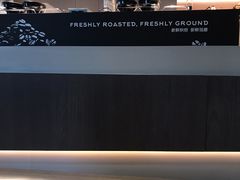 -瑞幸咖啡(巴黎春天陕西路店)