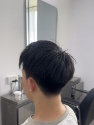 -LILI·HAIR SALON理理造型